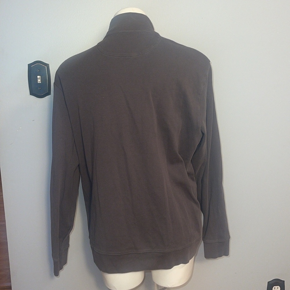 Vineyard Vines Men’s 1/4 zip pullover. Gray with black whale logo. Large - Picture 5 of 9